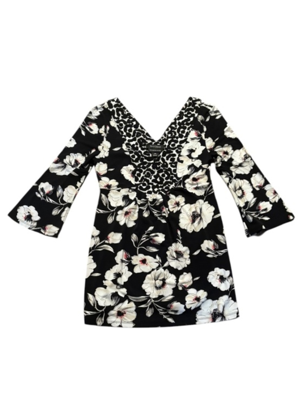 White House Black Market Blouse Size xs Signature Knits Black White Floral